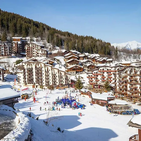 Appartement La Tania : 2 Pieces Cabine, 6 Pers, Balcon, Tv, Non-fumeur - Fr-1-182a-35 Courchevel